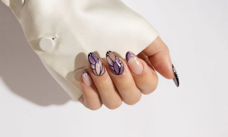 Velvet Geometry of Modern Nail Craft
