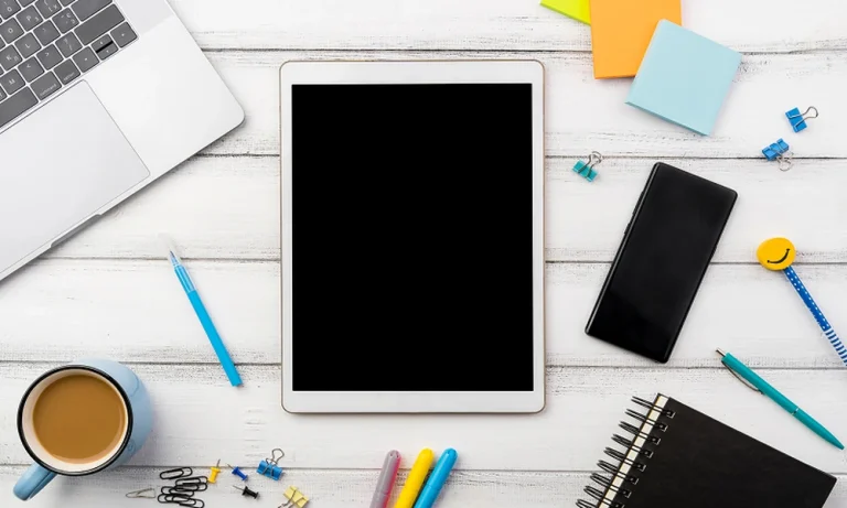 4 Tips to Choose the Right iPad for Work, Study, or Play